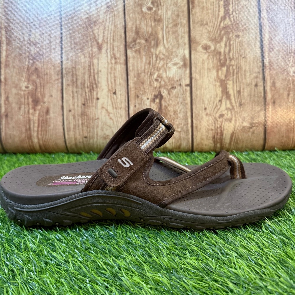 Skechers 47788 Sandal Womens size 11 Chocolate Brown Adjustable Strappy Comfort